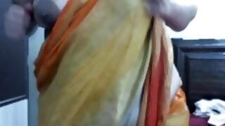 indian desi aunty talking dirty and showing nude body